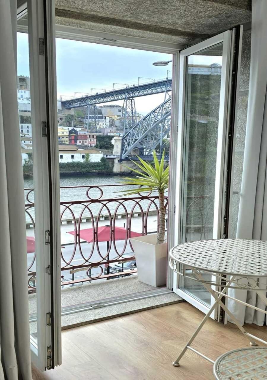 Red House By The River بورتو المظهر الخارجي الصورة